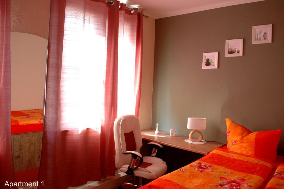 Monteur - Budget Apartments Freital Ngoại thất bức ảnh
